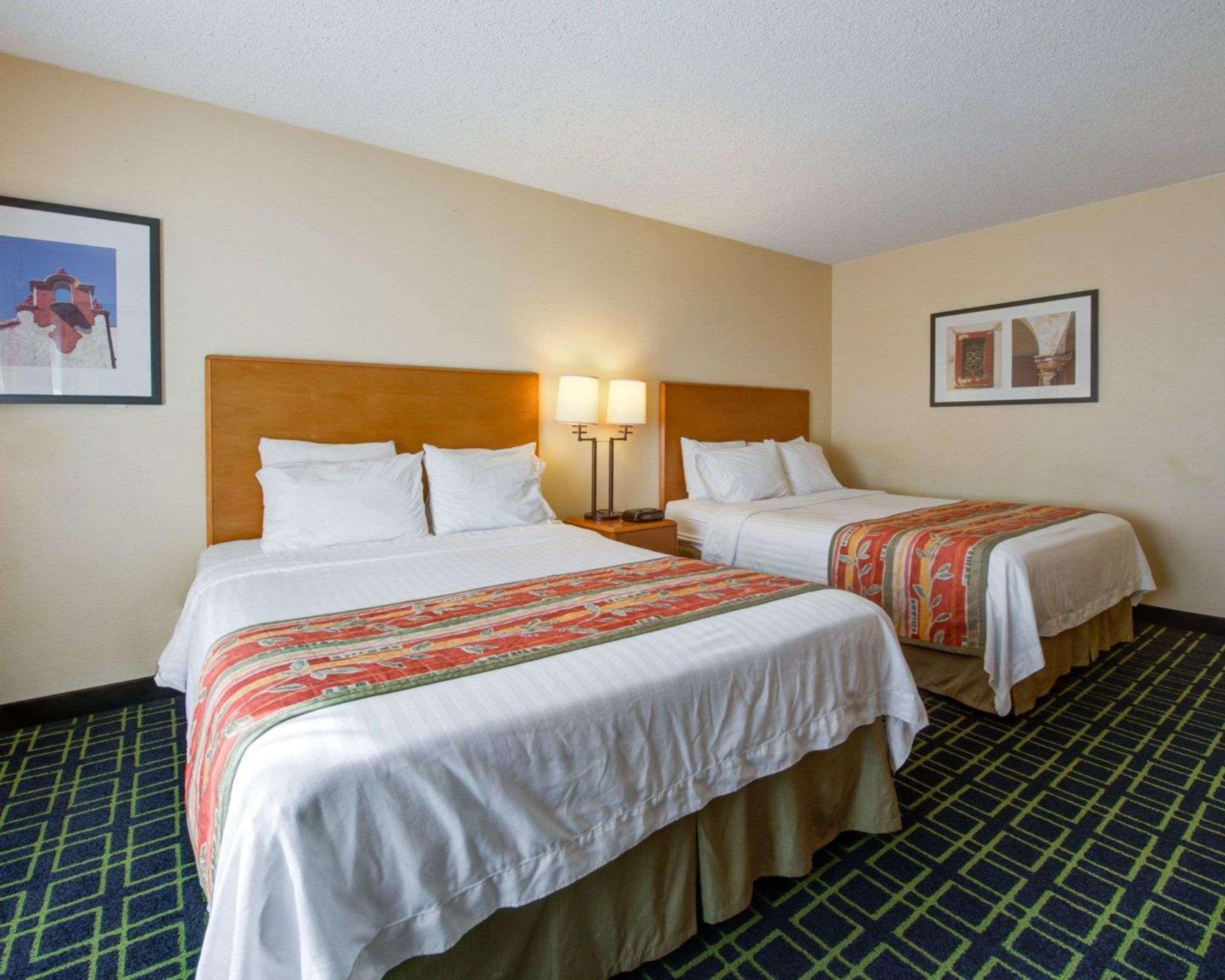 Quality Inn Placentia Anaheim Fullerton Экстерьер фото