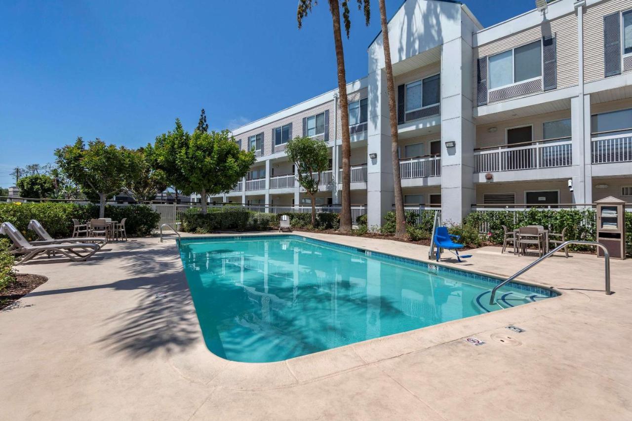 Quality Inn Placentia Anaheim Fullerton Экстерьер фото